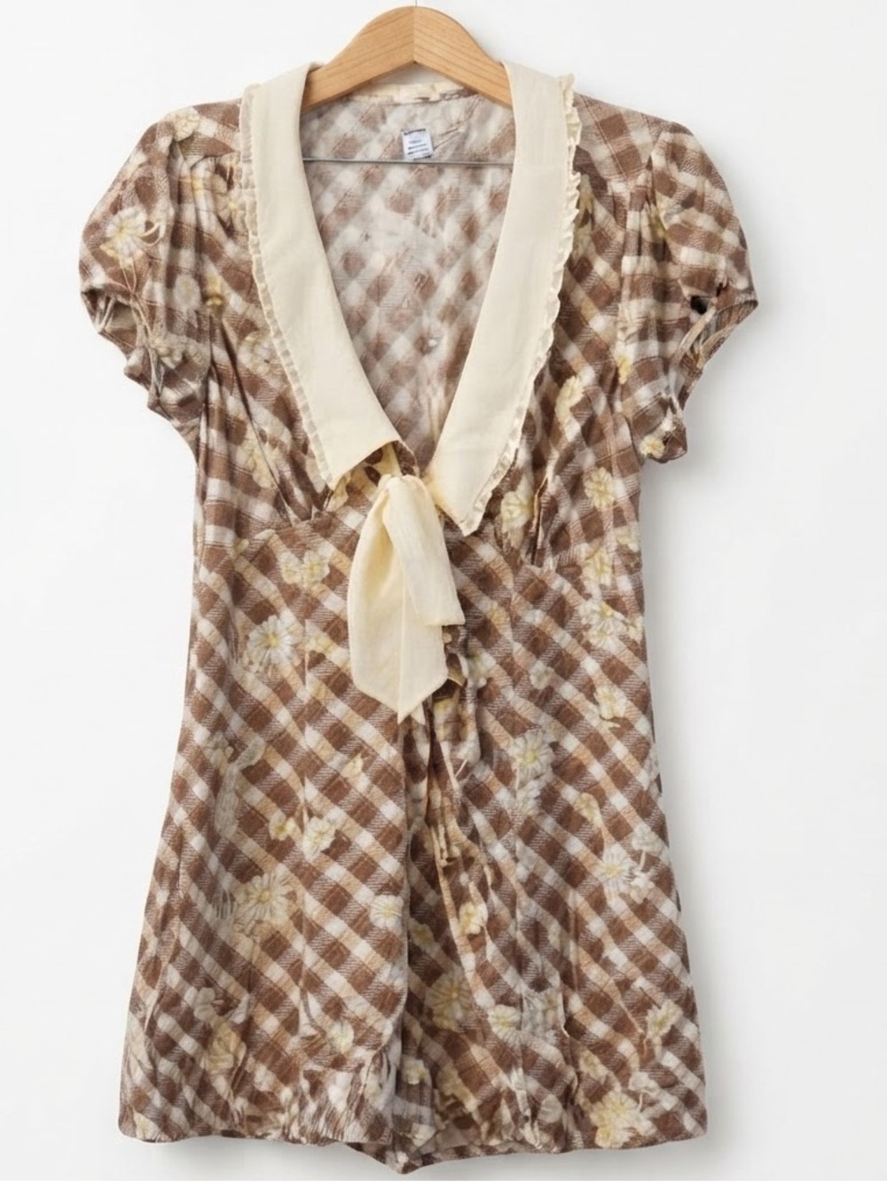 Kimchi Blue Giovanna Collared Romper - Picture 2 of 5